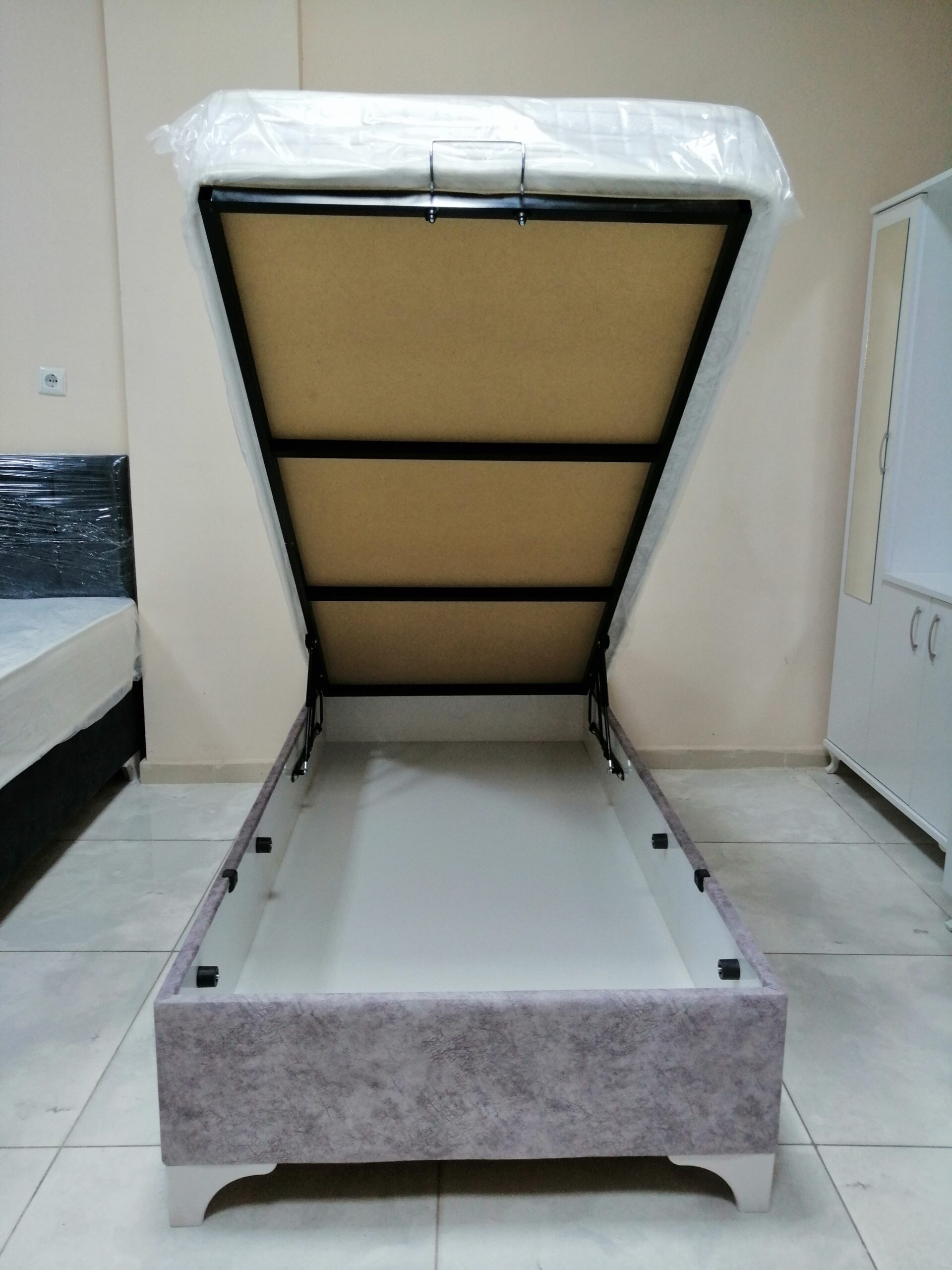Tek Kişilik Kapitone Baza Takımı (Açık Gri)