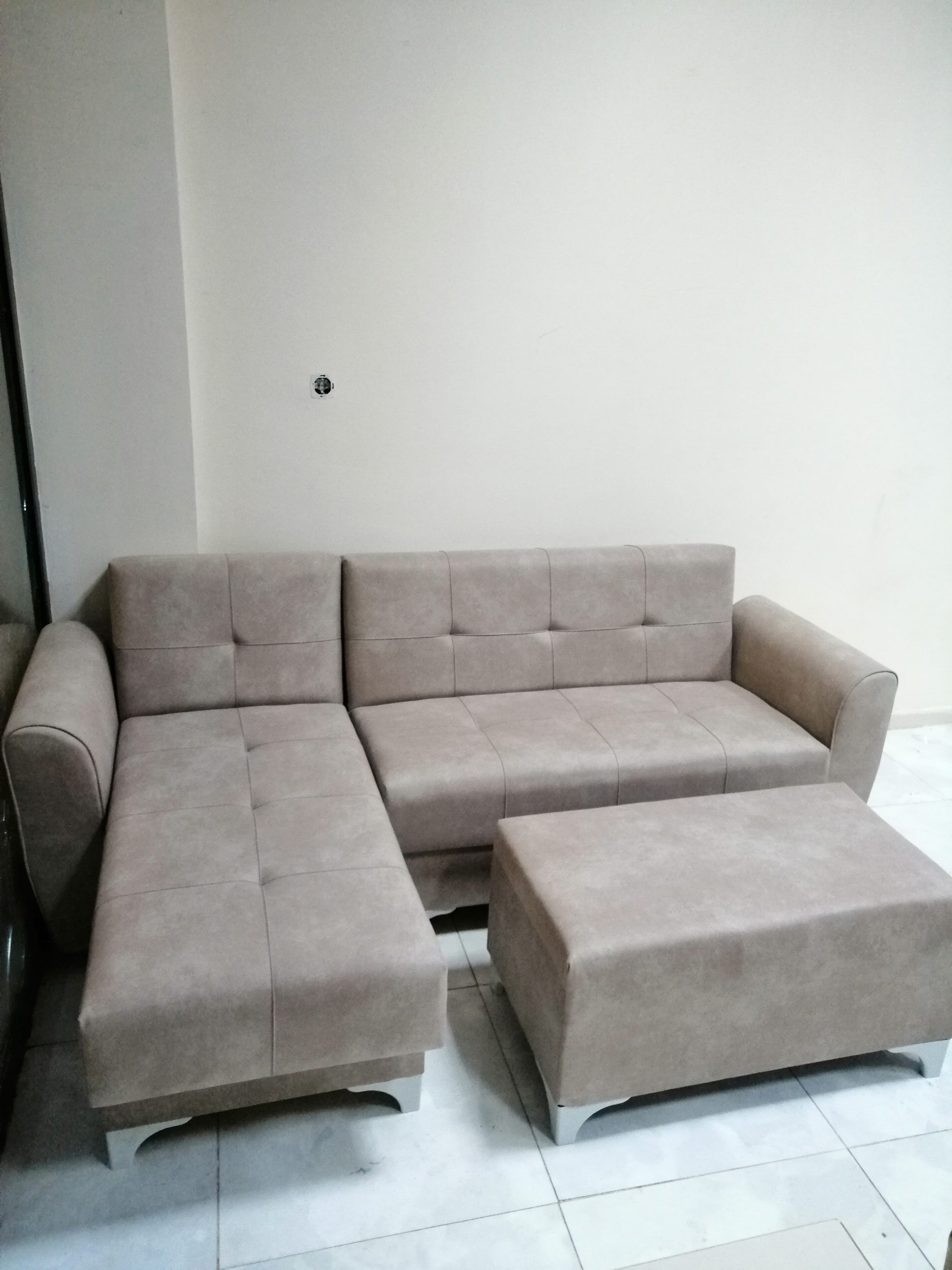 Puflu Açılabilir L Koltuk (Krem)