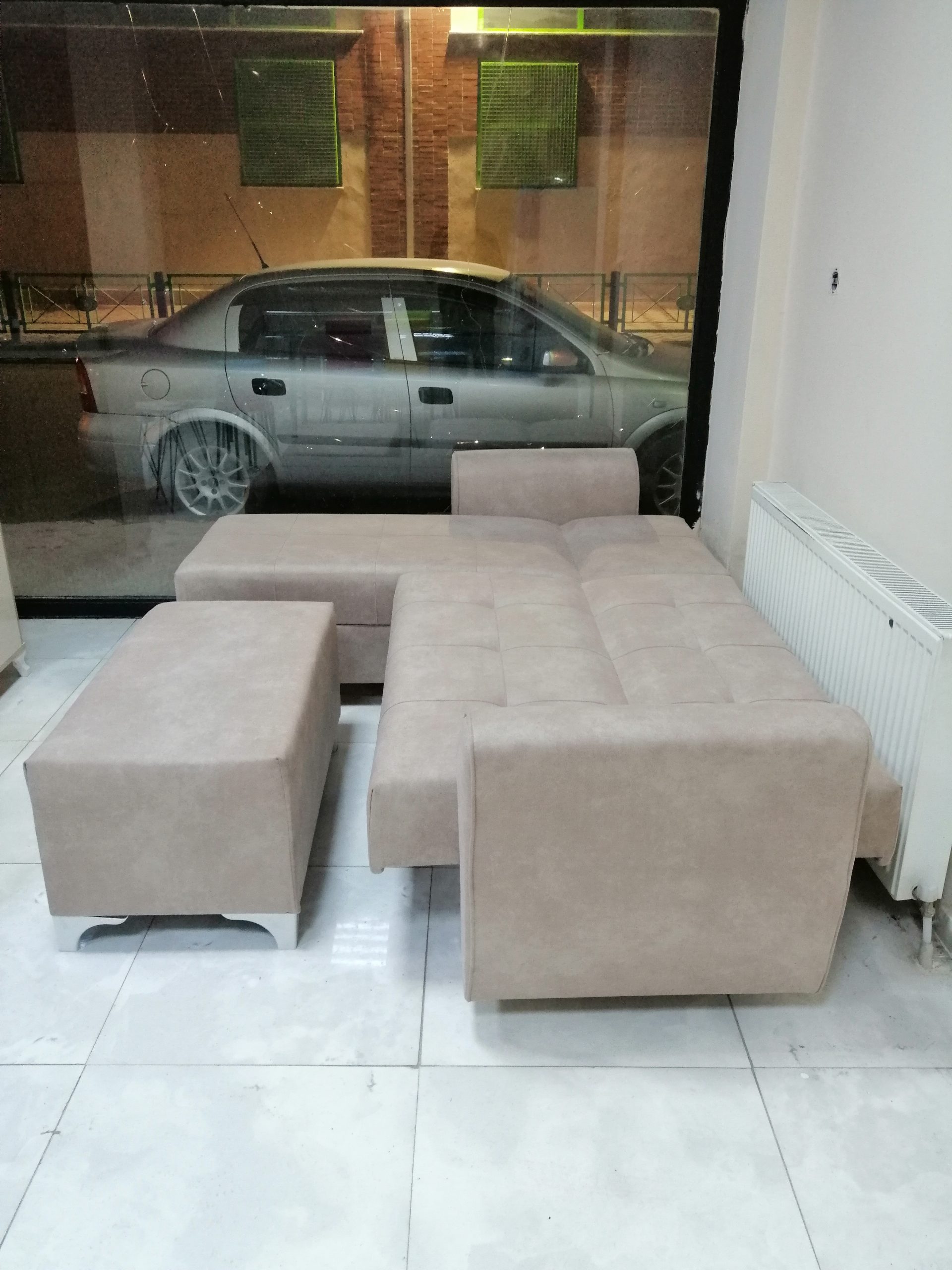 Puflu Açılabilir L Koltuk (Krem)