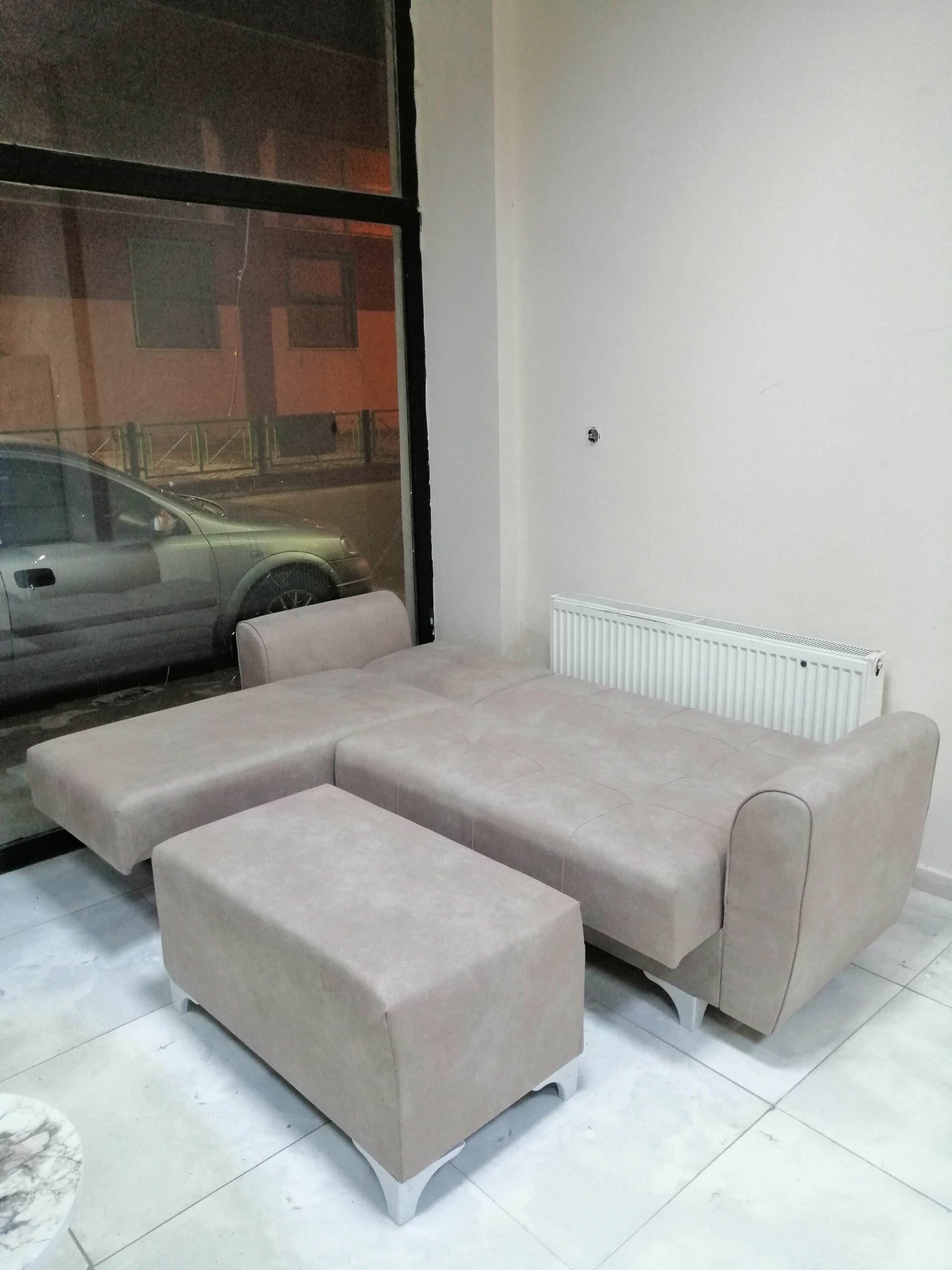 Puflu Açılabilir L Koltuk (Krem)