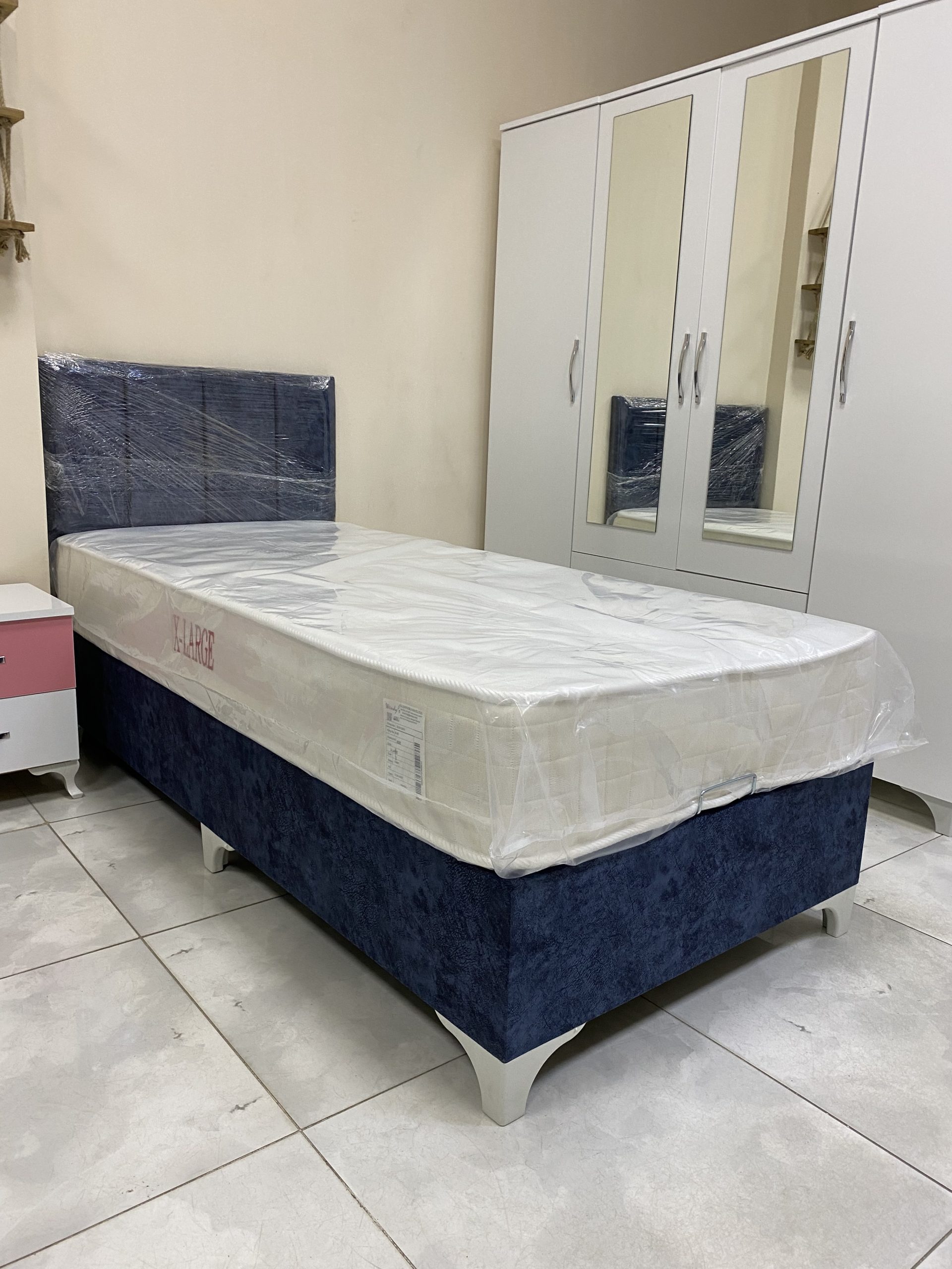 Kapitone Tek Kişilik Baza Takımı - Lacivert