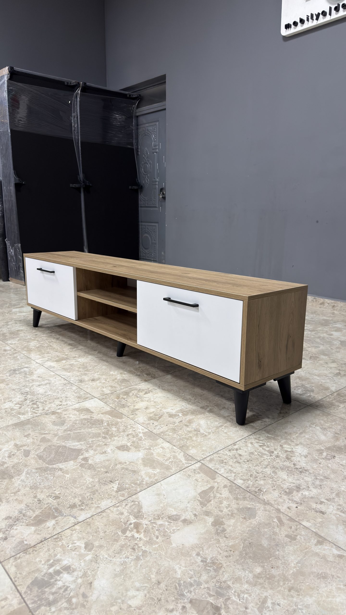 180'lik TV Sehpası - Sepet Beyaz