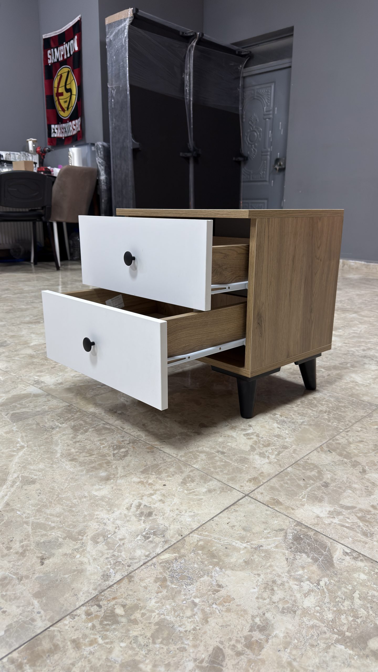 Komodin - Sepet Beyaz